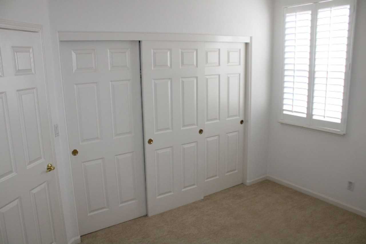 524 Rosewood Ln - Photo 6 of 27