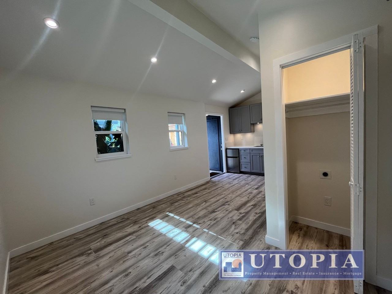 316 Fair Ave #A - Photo 5 of 19