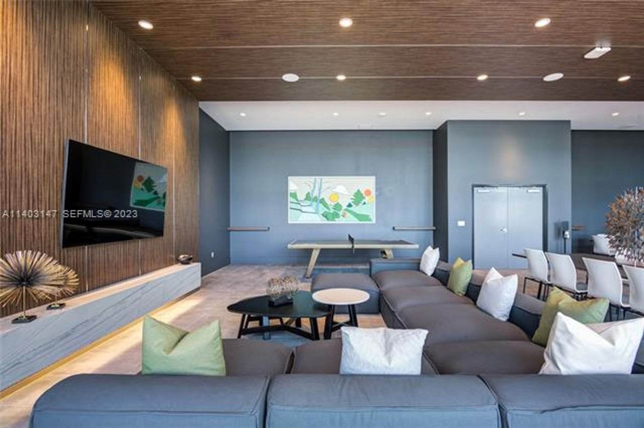 3170 3170 SW 22nd St1601 #1707 - Photo 4 of 19