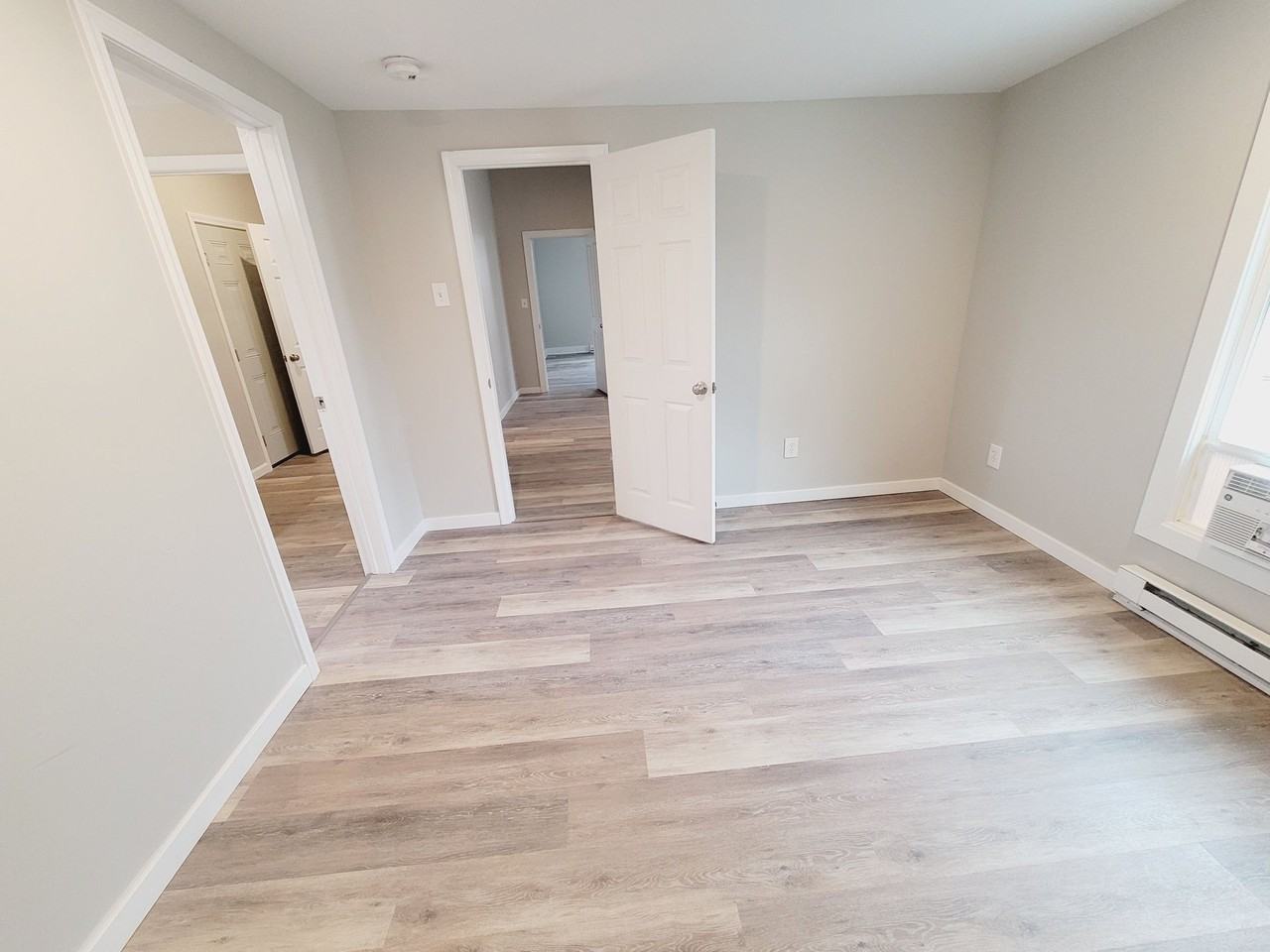 1114 Bedford Avenue - Photo 4 of 7