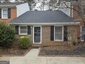 370 Williamsburg Way - Photo 1 of 1