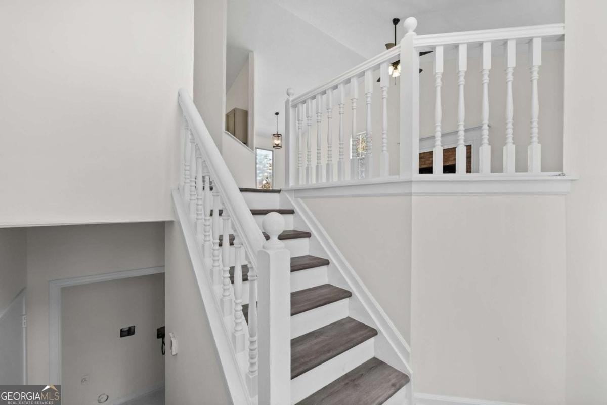 5068 Furlong Way - Photo 5 of 37