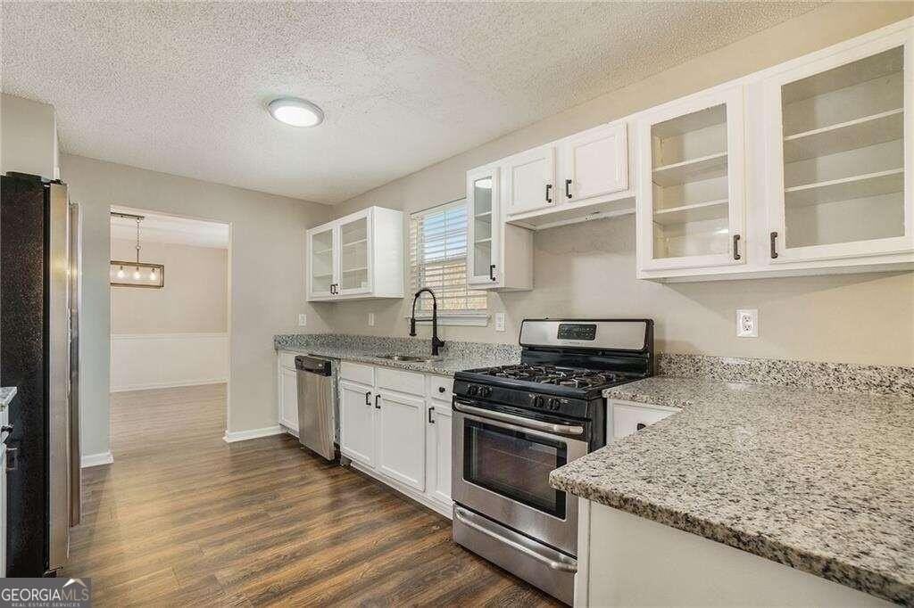 6916 Dalehollow Dr - Photo 4 of 29