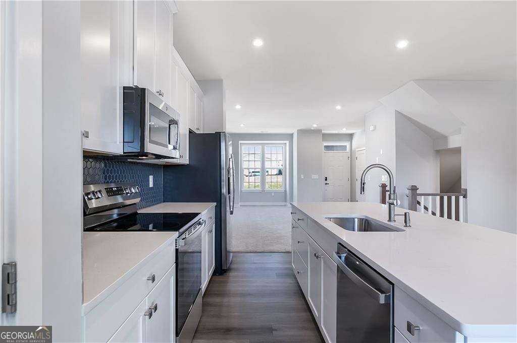 3000 Zuma St - Photo 5 of 18