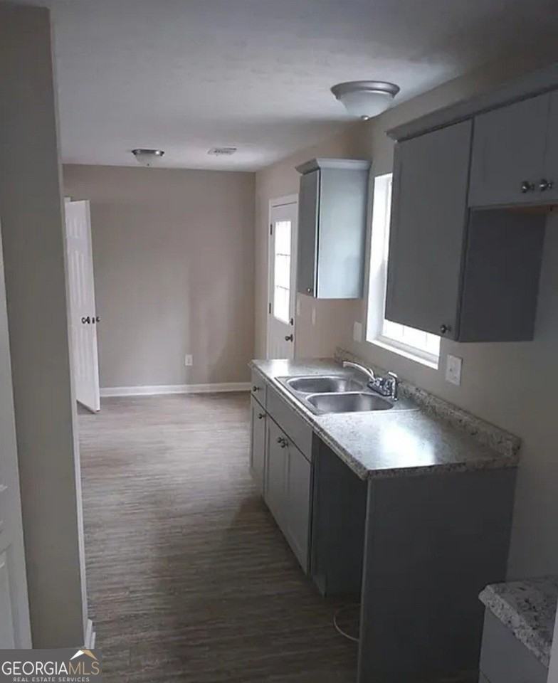 1269 Muirfield Dr - Photo 5 of 8