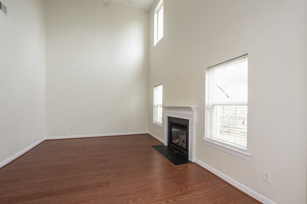 539 Meredith Ct - Photo 2 of 14