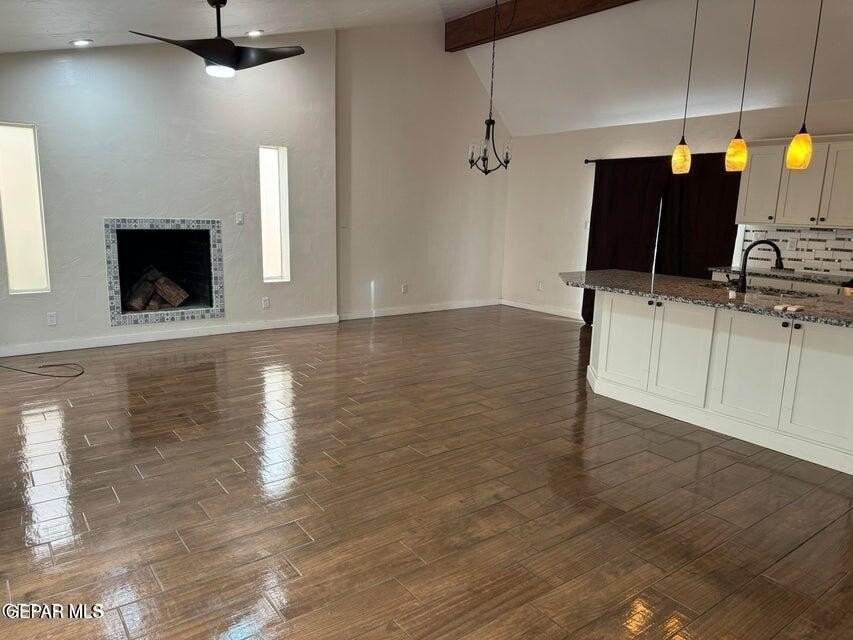 129 S Apache Gold Loop - Photo 4 of 22