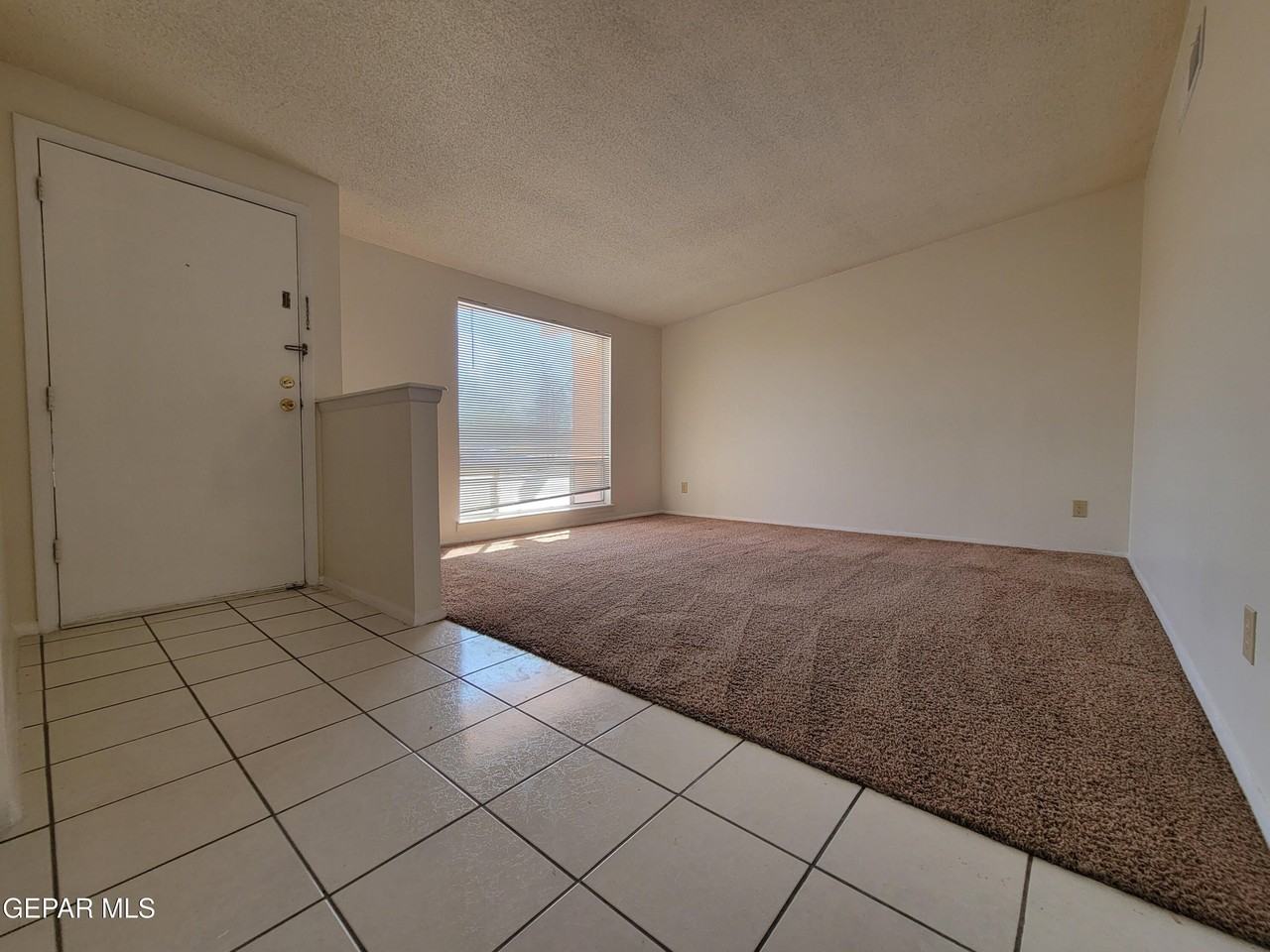 7204 Alto Rey Ave - Photo 3 of 18