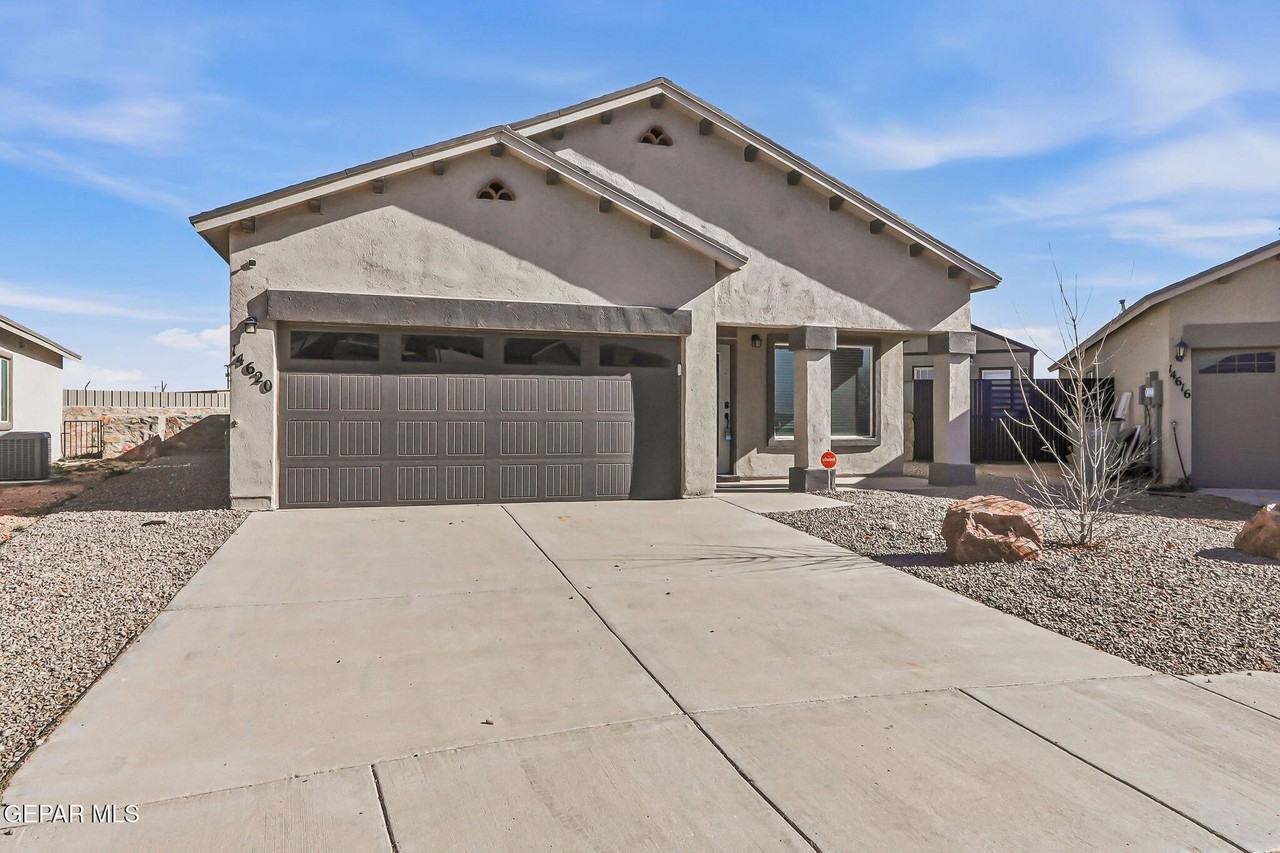 14620 Carlo Alvarado Dr - Photo 2 of 37