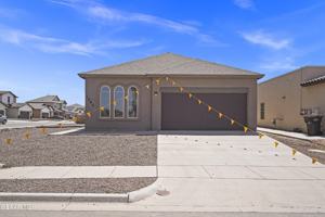 featured image of 1060 Summer Rain St