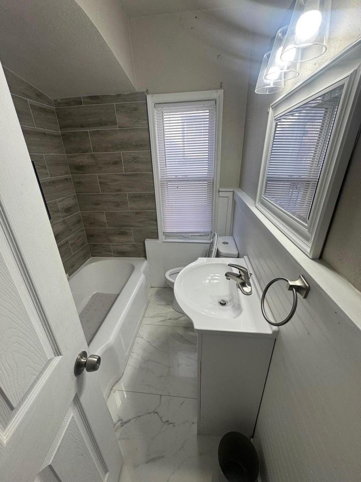 12123 Asbury Park - Photo 6 of 8