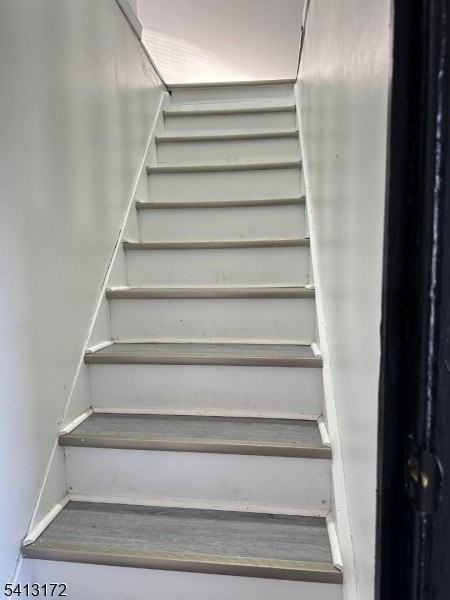 8 Willie St #2 - Photo 7 of 9