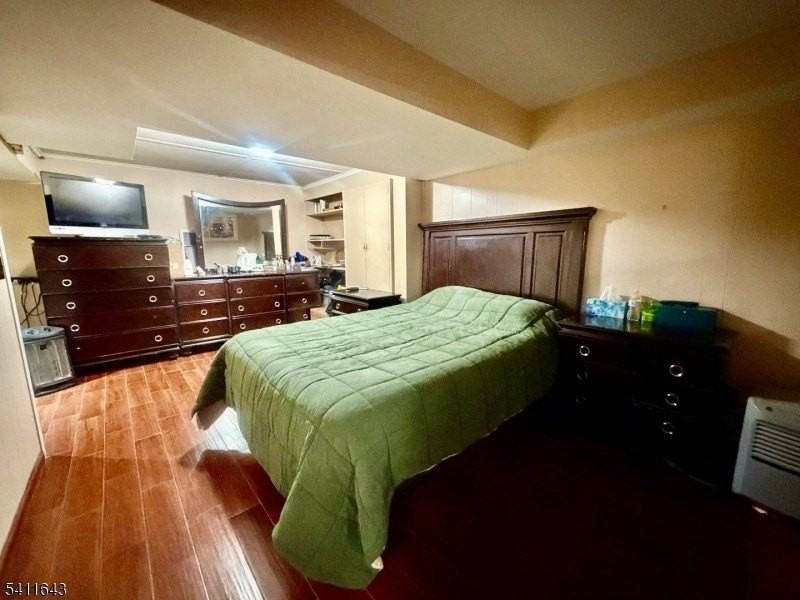 54 Lindale Ct - Photo 5 of 11