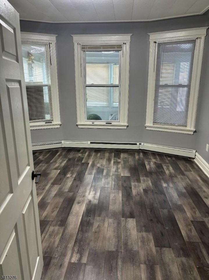 110 N 19th St #2 - Photo 4 of 17