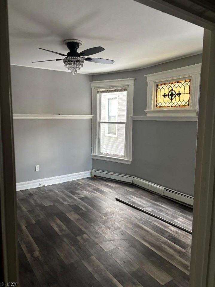 110 N 19th St #2 - Photo 7 of 17