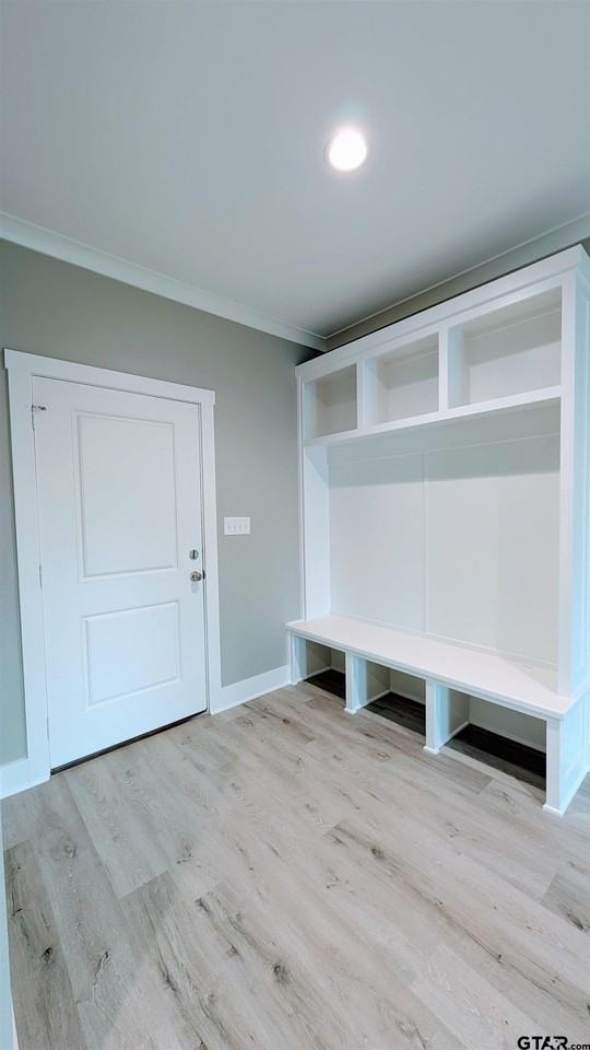 116 Cayden Cir - Photo 2 of 20