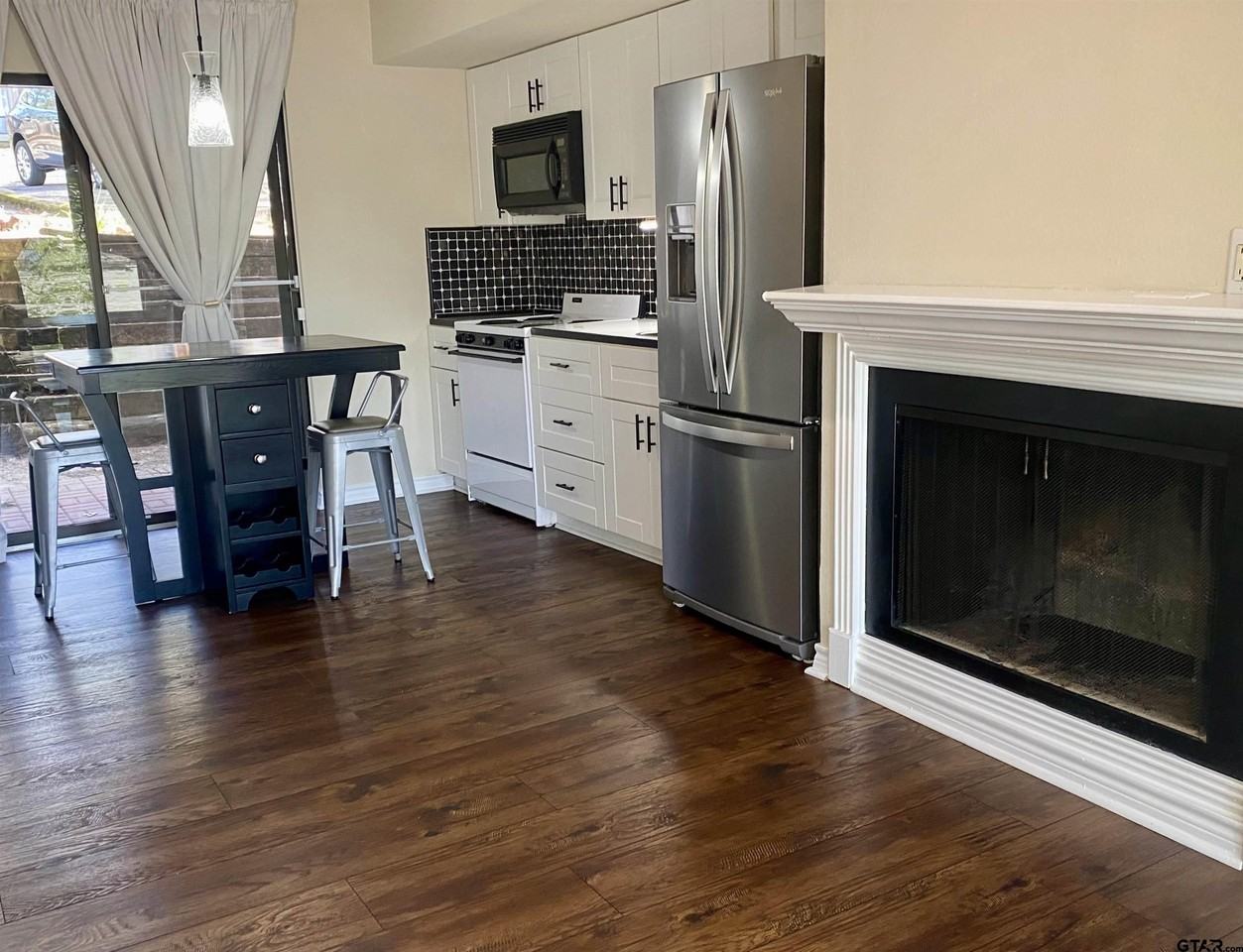 225 Holly Hill Cir - Photo 5 of 29