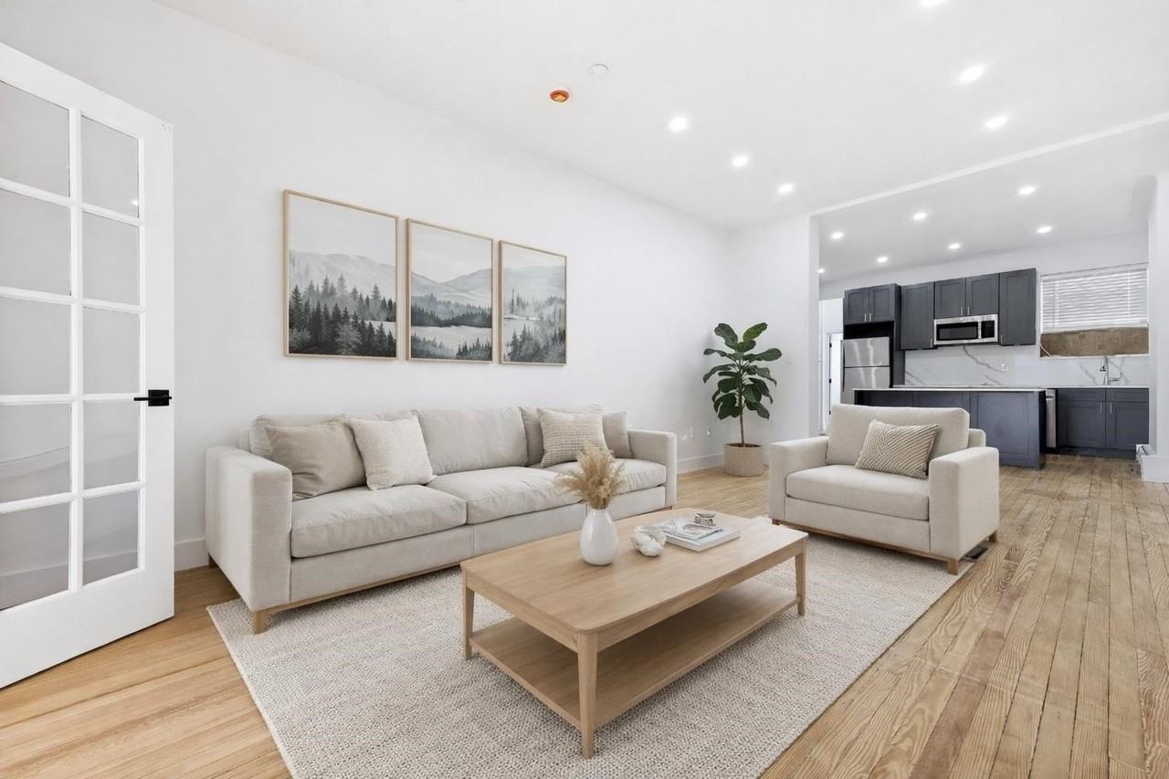 1122 Washington St #7 - Photo 2 of 7