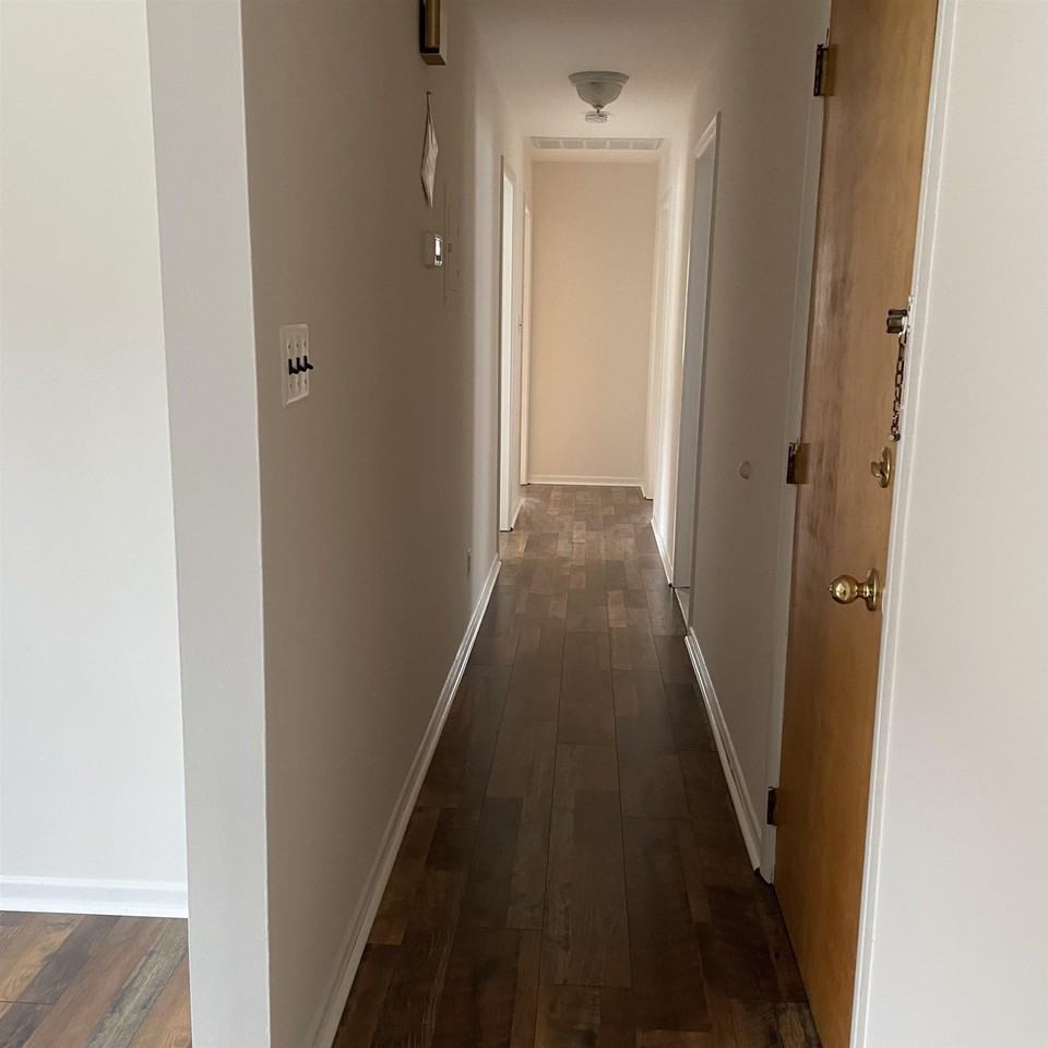 243 Prospect Ave - Photo 7 of 14