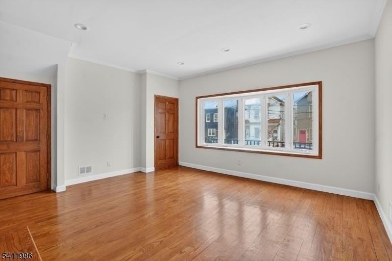 16 George St #1 - Photo 4 of 11