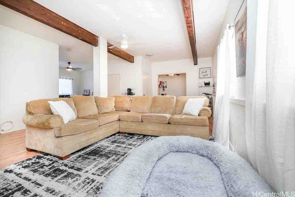 45-1124 Makaleha St Apt B - Photo 2 of 17