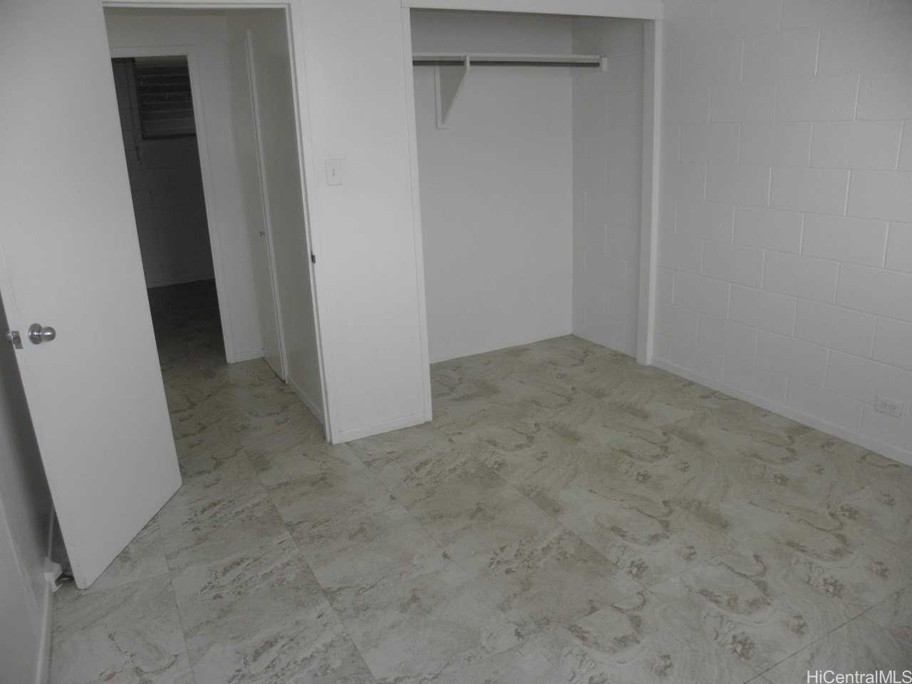 724 Kamuela Ave - Photo 4 of 4