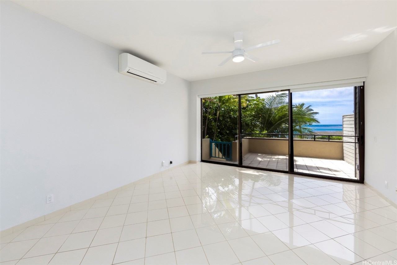 125A Maunalua Ave Unit 9 - Photo 3 of 25