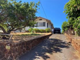 3459 Pahoa Avenue unit: Front - Photo 1 of 1