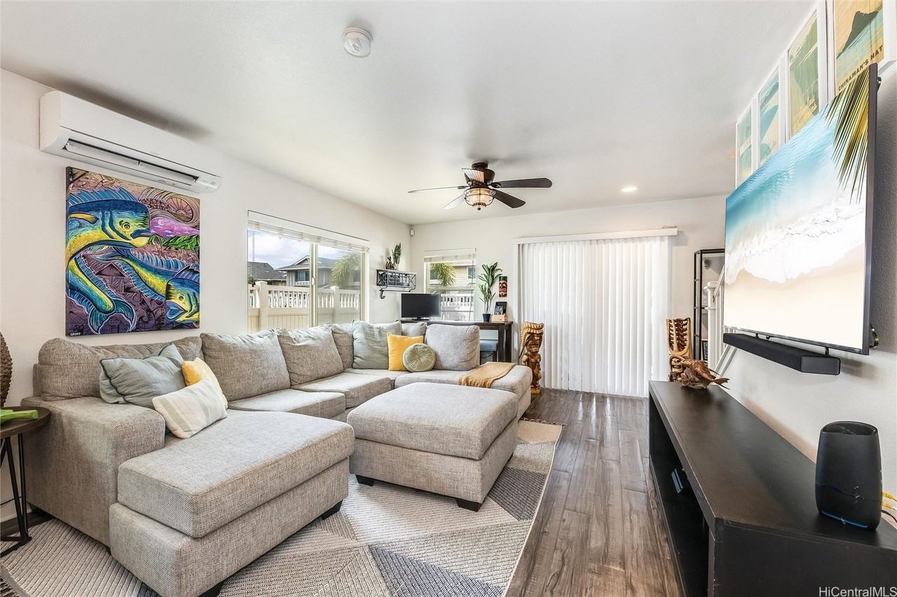 801 Kakala St Apt 1301 - Photo 6 of 24