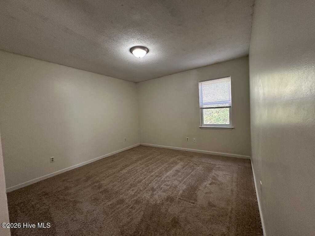 219 Wedgewood Dr - Photo 7 of 10