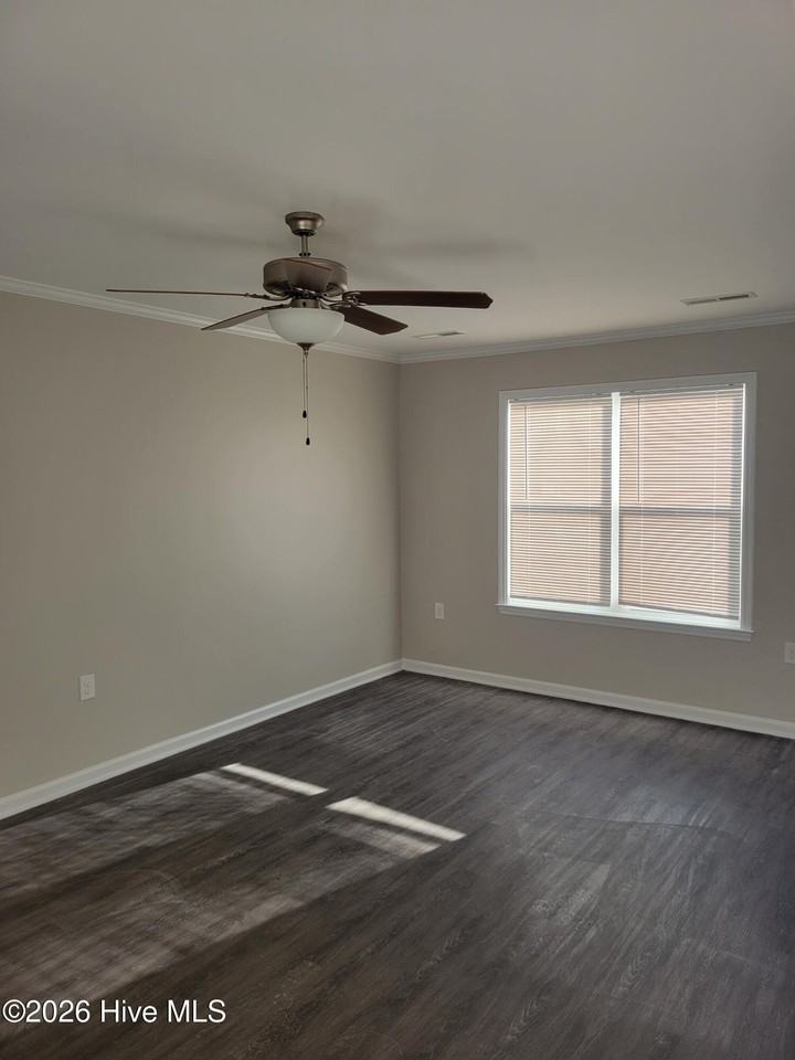 247 Boyington Place Rd - Photo 5 of 26