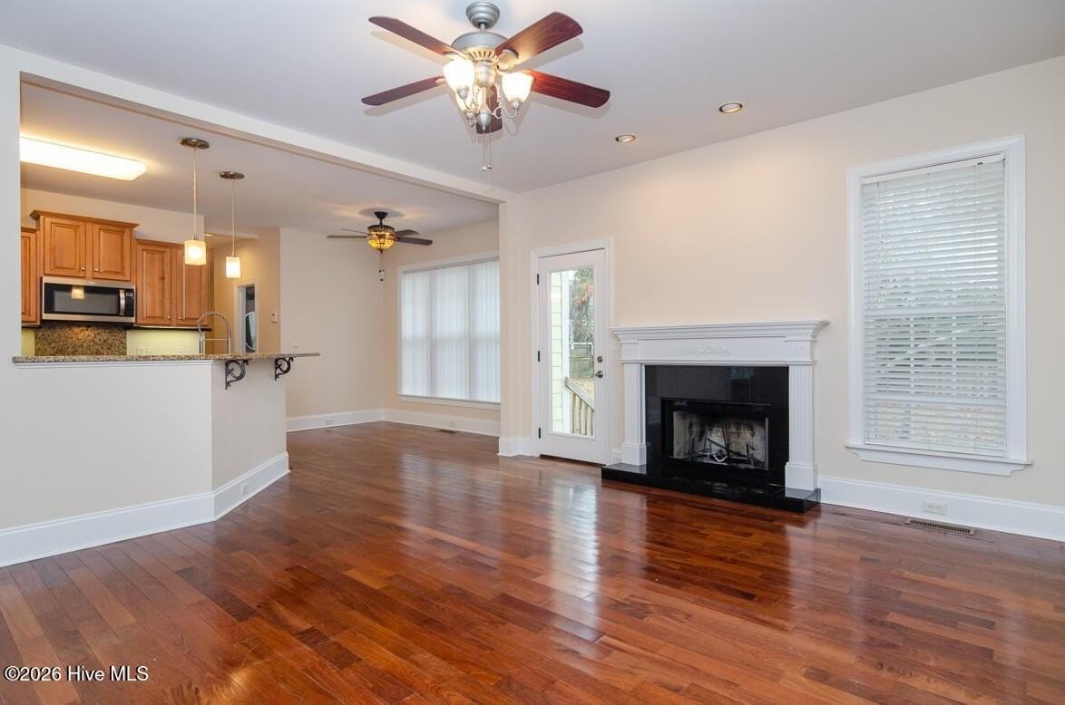 417 Okeechobee Rd - Photo 7 of 34