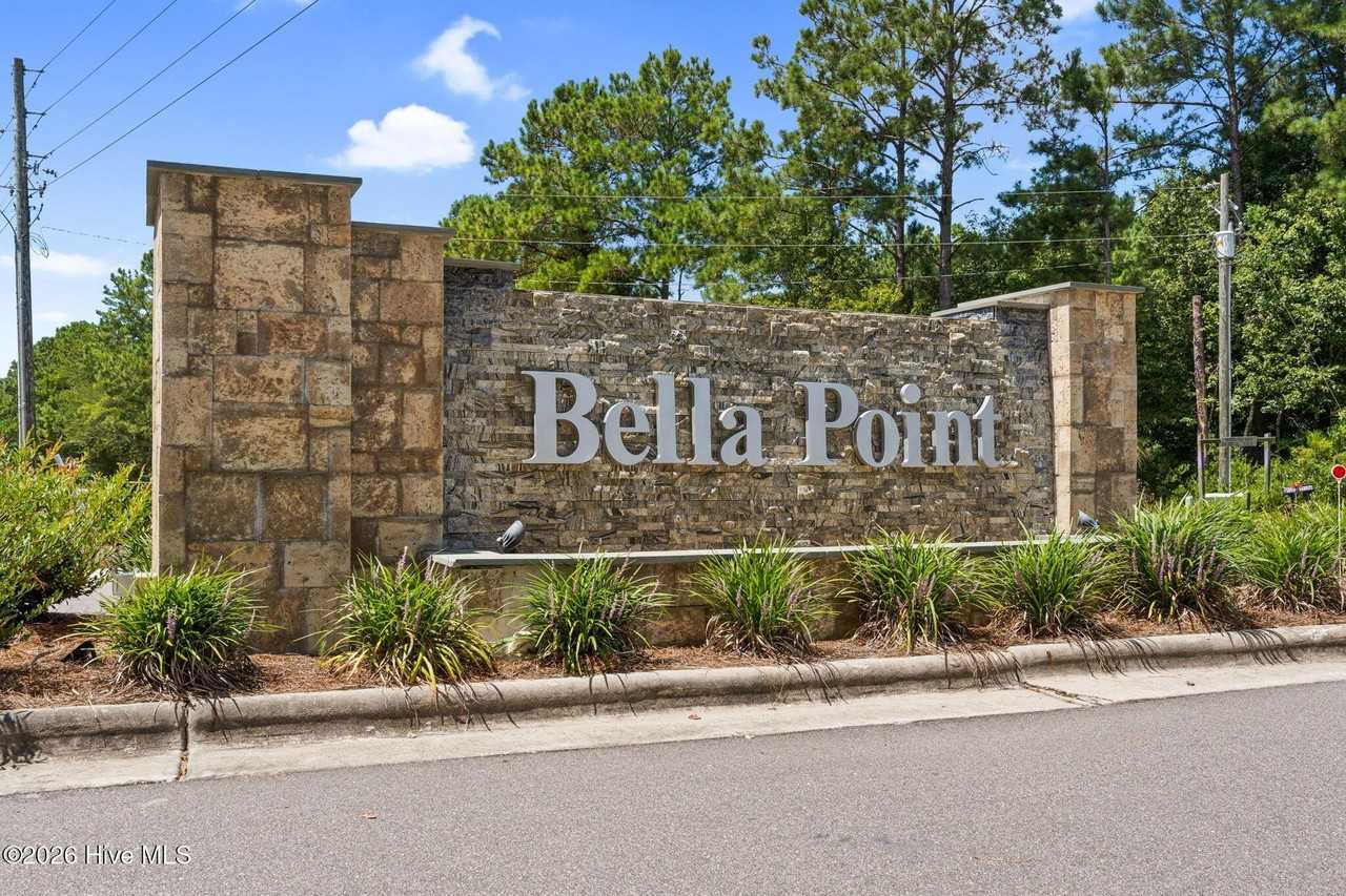 1760 Riverton Dr Se - Photo 3 of 43