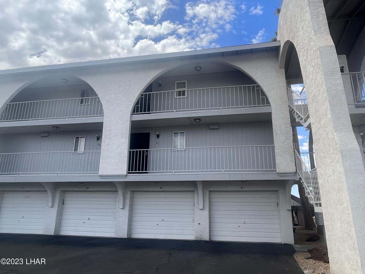 1720 Bahama Ave Apt B1 - Photo 7 of 27