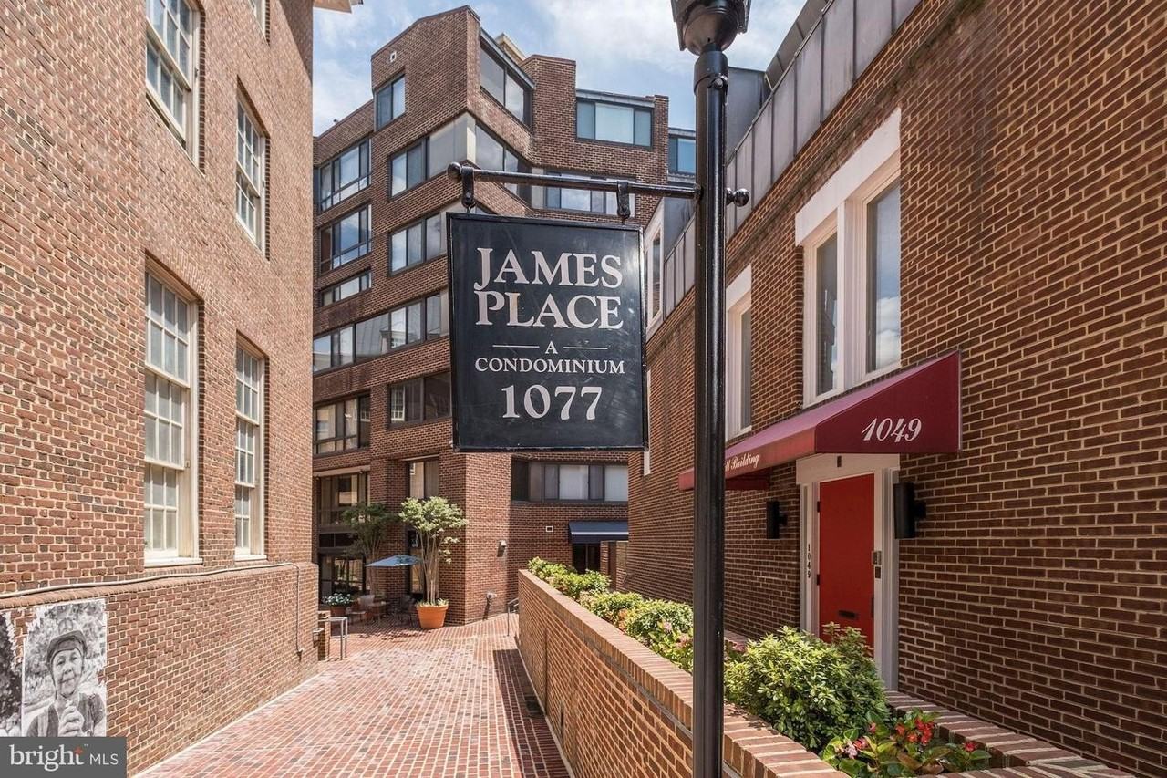 1077 30th St Nw - Photo 2 of 28