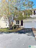 featured image of 1076 King Way