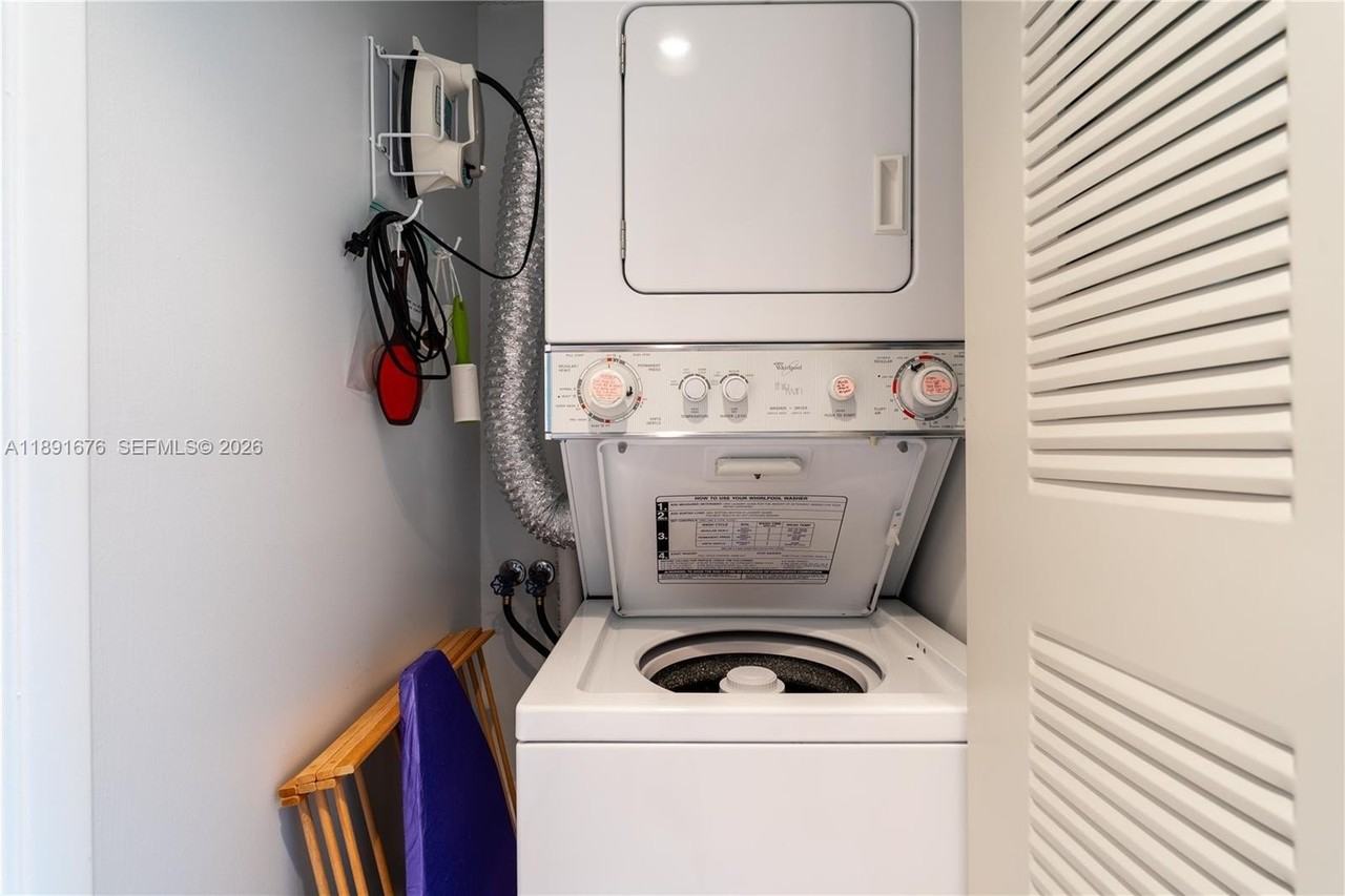 13700 Sw 11th St #309A - Photo 5 of 22