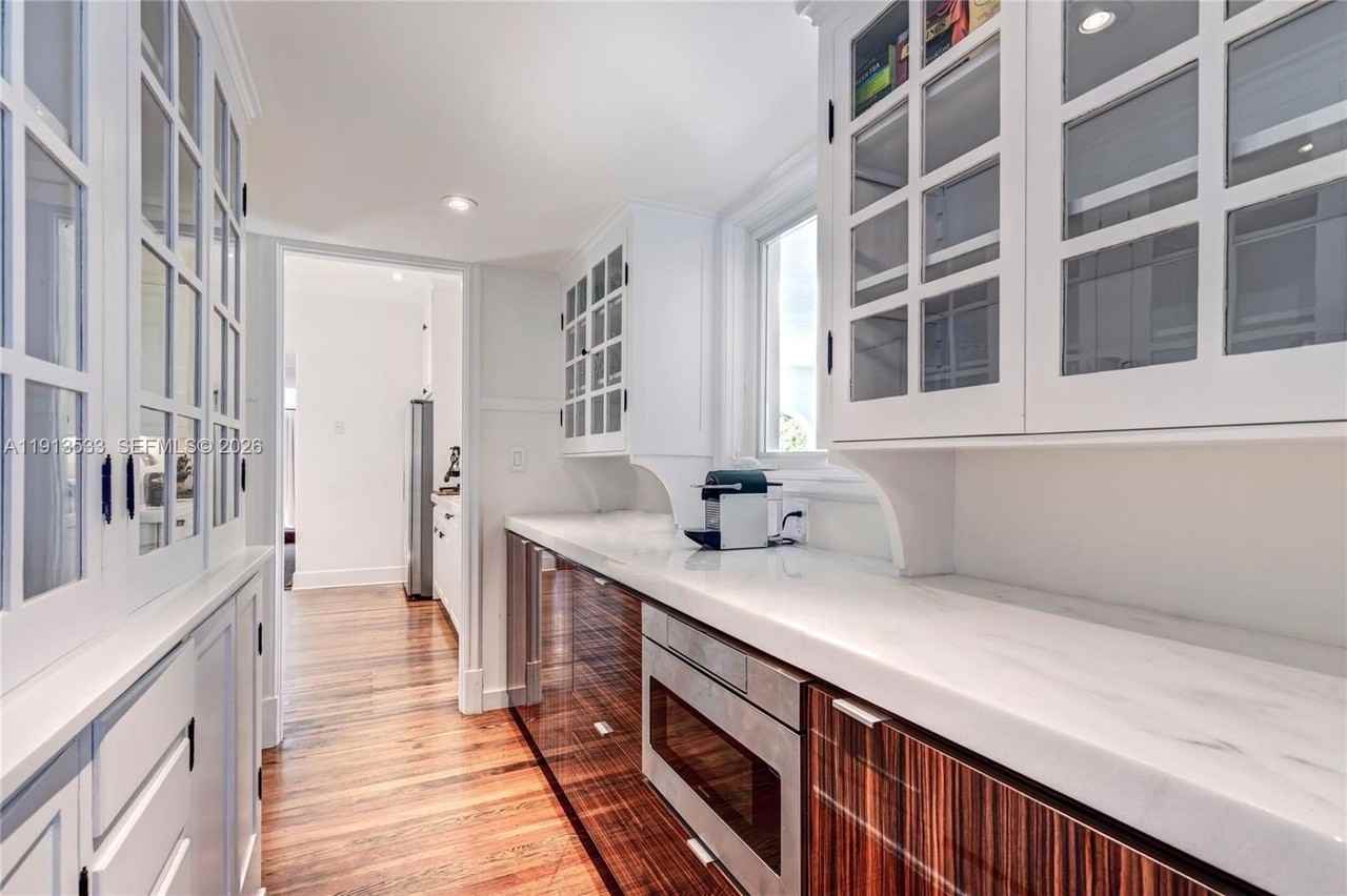 5800 Lagorce Dr #NA - Photo 5 of 14