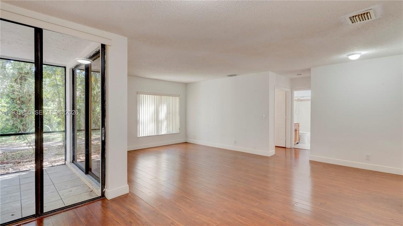 3846 Coral Tree Cir #3846 - Photo 2 of 39