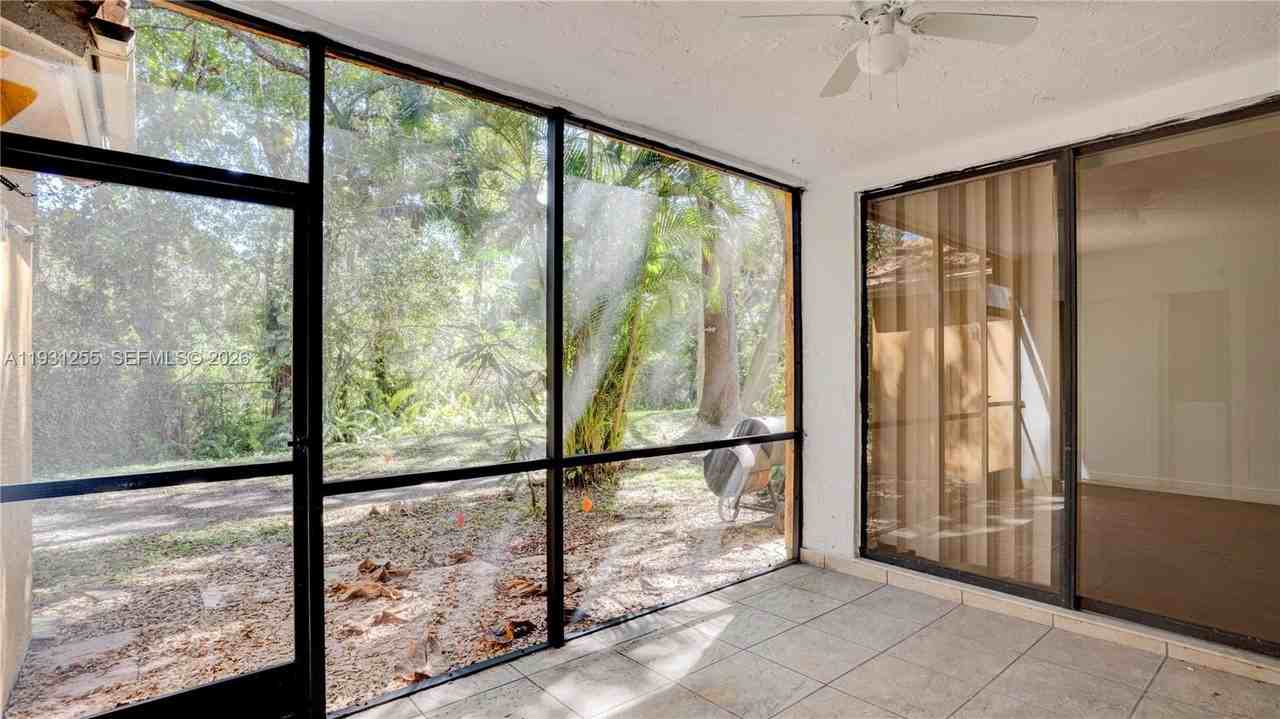 3846 Coral Tree Cir #3846 - Photo 6 of 39