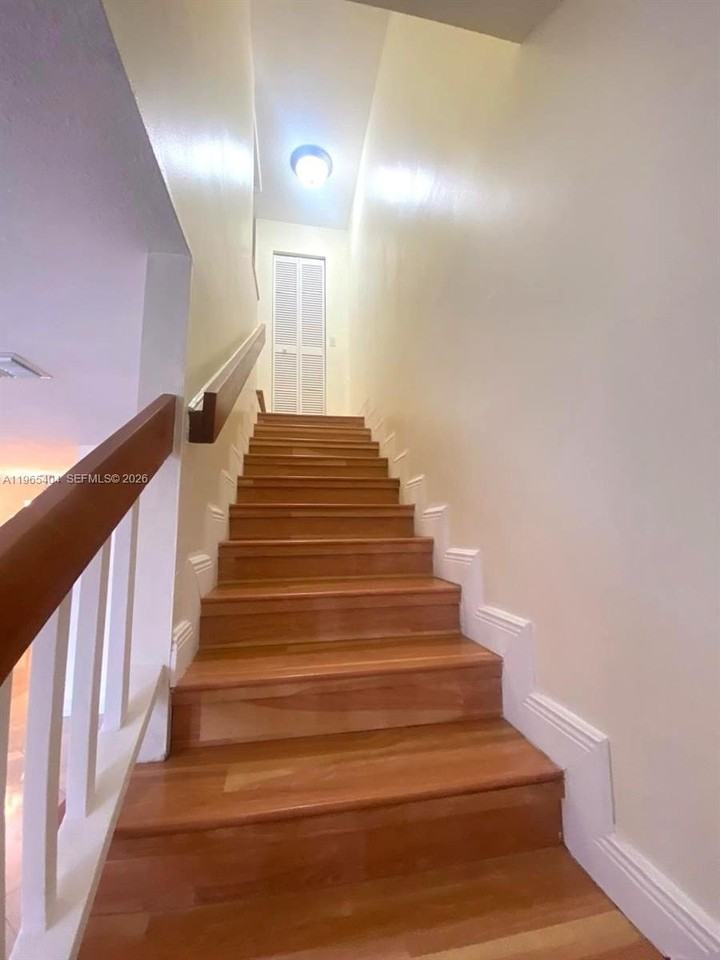 4601 Pier Dr #4601 - Photo 7 of 30