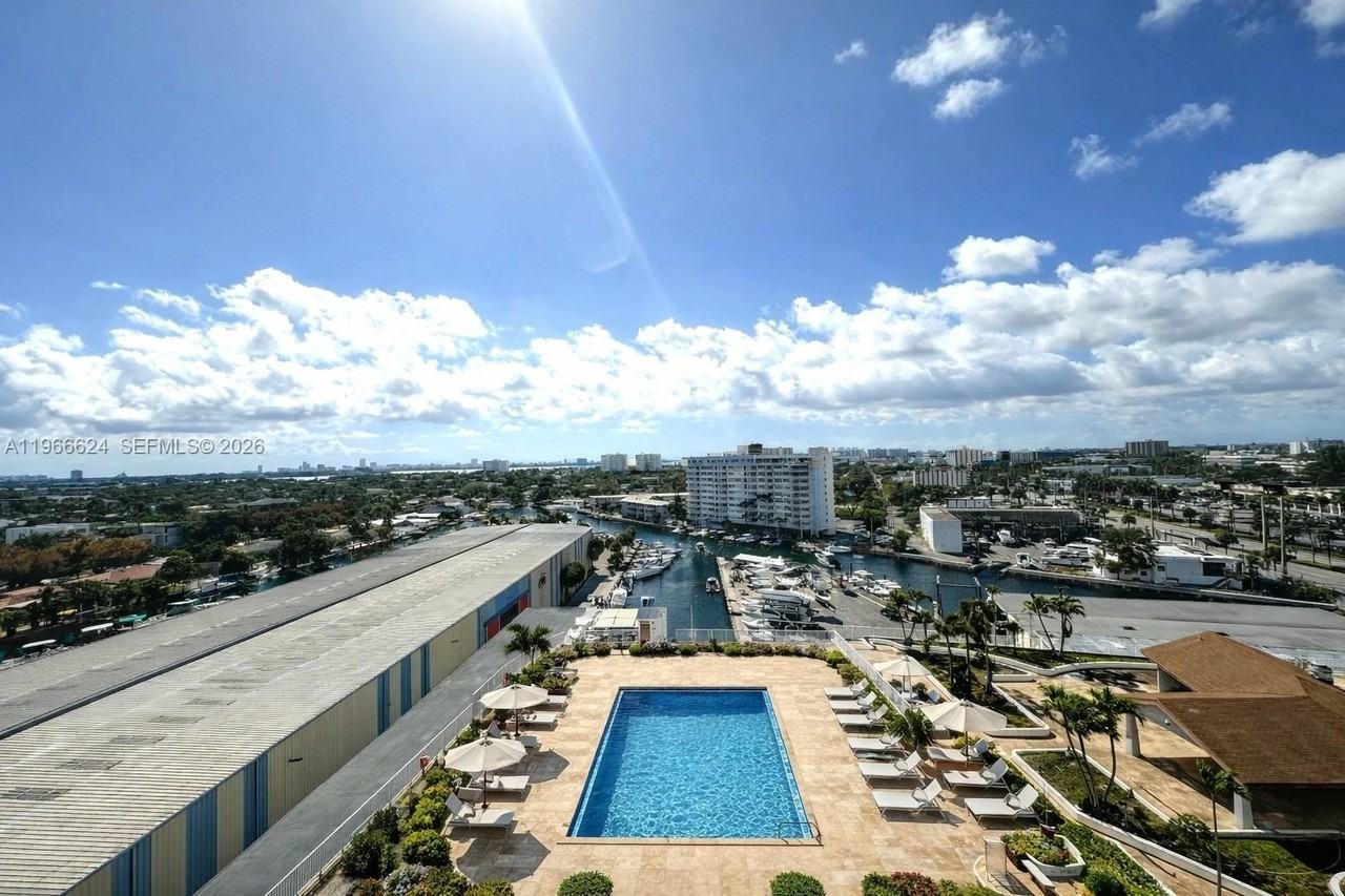 13499 Biscayne Blvd #1012 - Photo 7 of 13