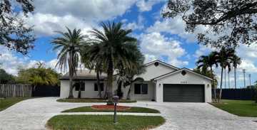 featured image of 4960 Sw 119th Ave #0