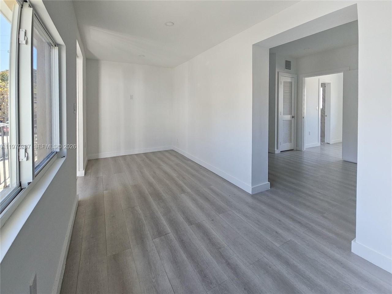 2669 Sw 9th St #5 - Photo 3 of 11