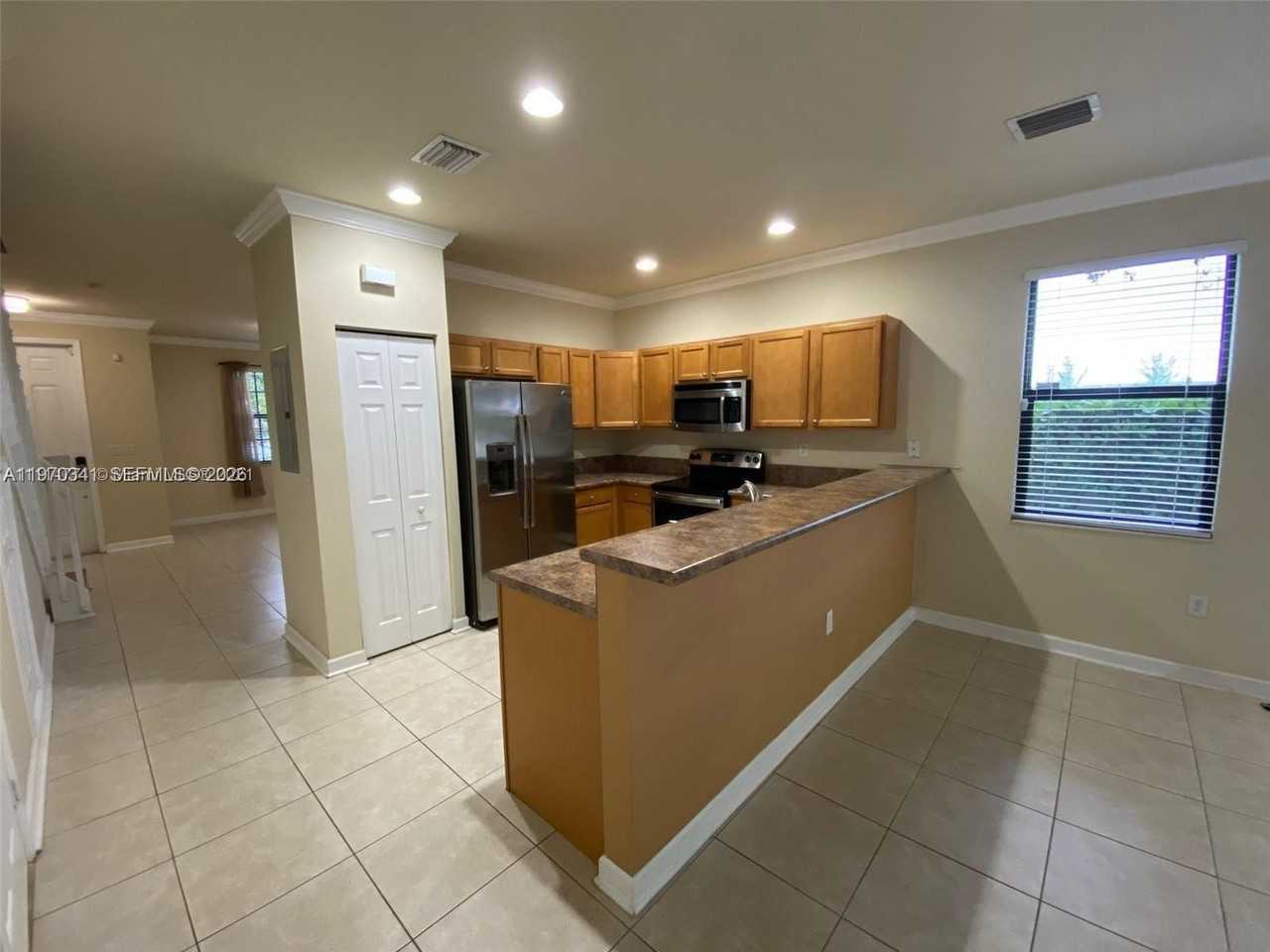 8987 W 35th Ave #8987 - Photo 3 of 21