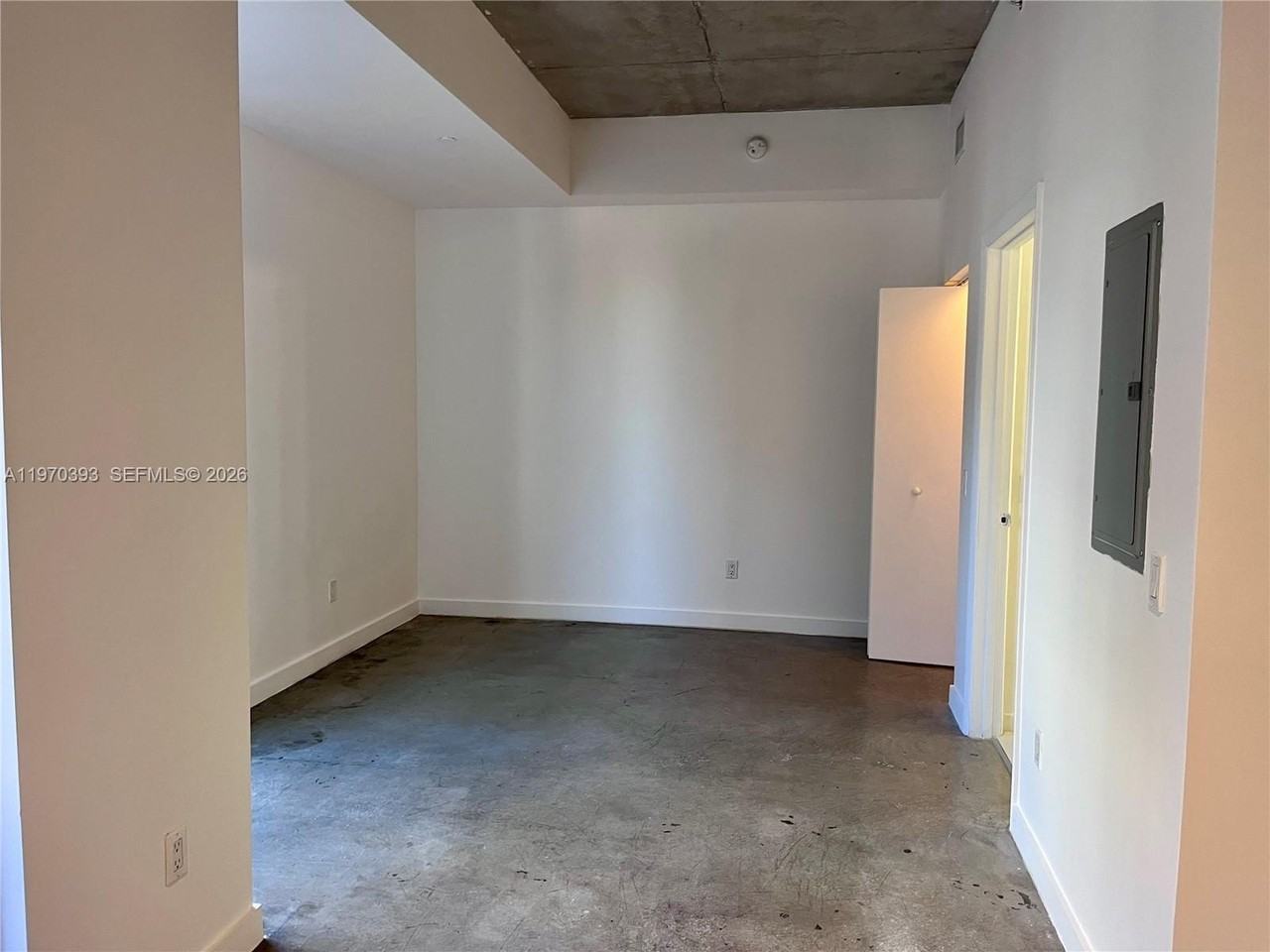 151 Se 1st St #506 - Photo 5 of 26