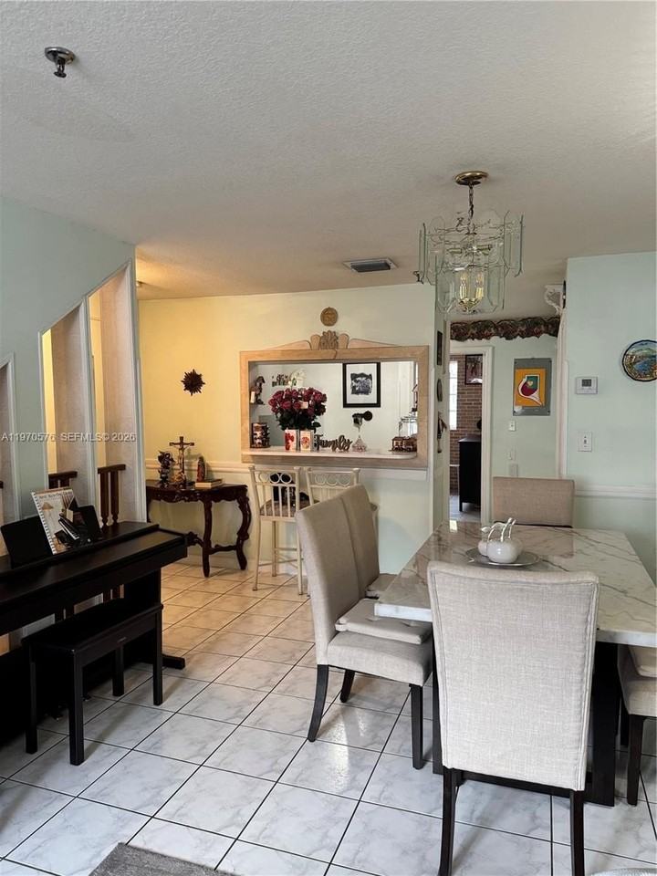 12035 Sw 14th St #108 - Photo 7 of 13