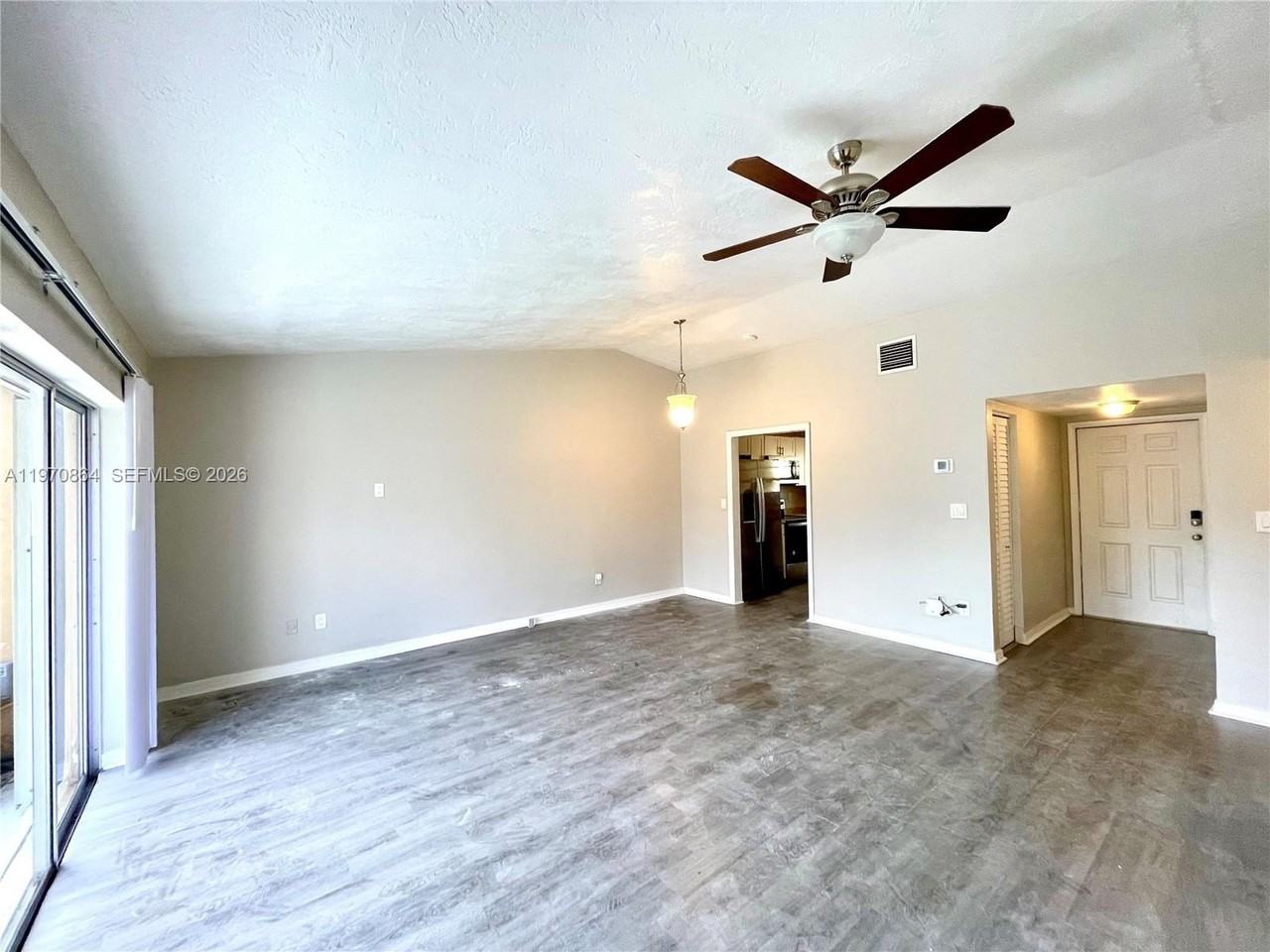 11315 Sw 123rd Ave #11315 - Photo 5 of 28