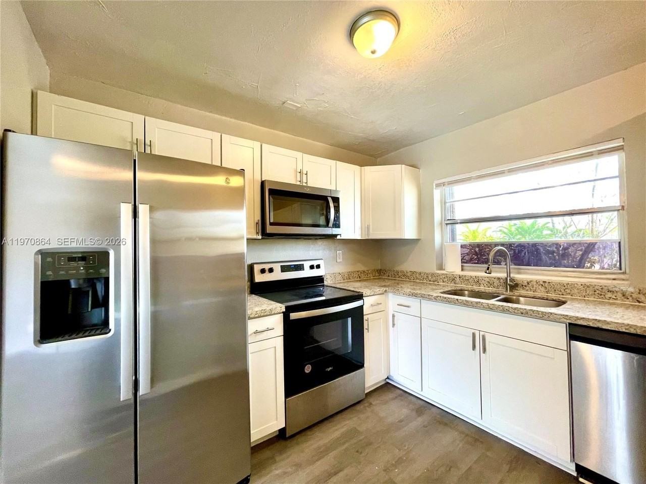 11315 Sw 123rd Ave #11315 - Photo 7 of 28