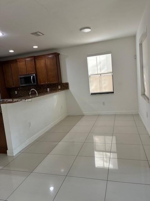 8848 Nw 101st Pl - Photo 6 of 16